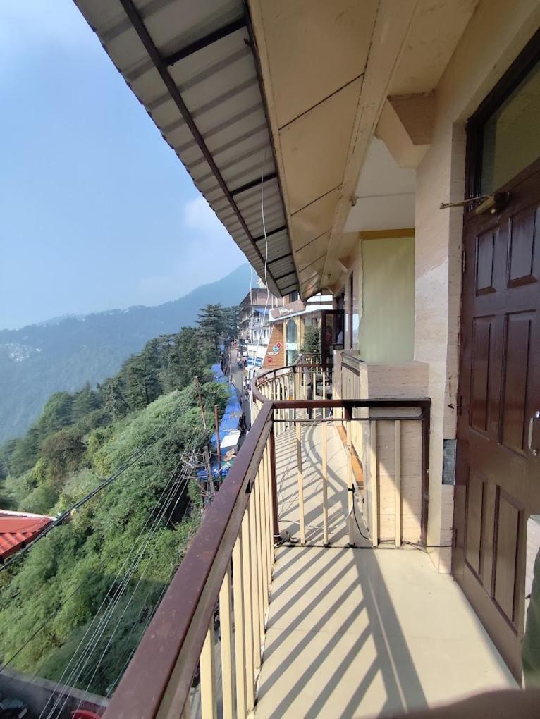 Krishna Holiday Guest House Block II Dharamsala Zewnętrze zdjęcie